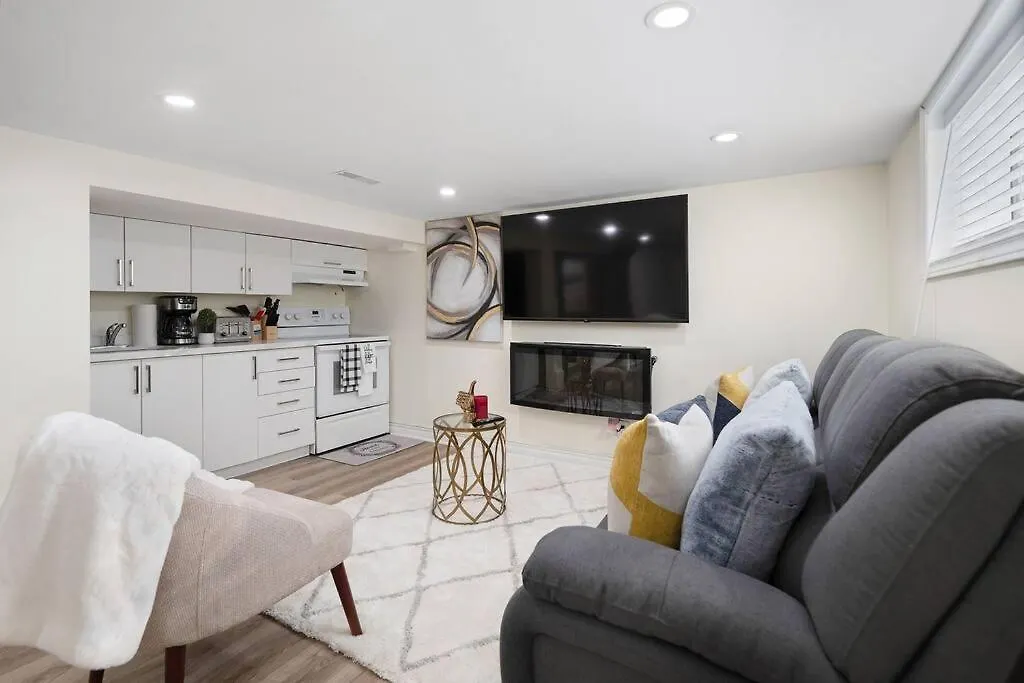 Beautiful Renovated Oasis Villa Niagara Falls 0*,